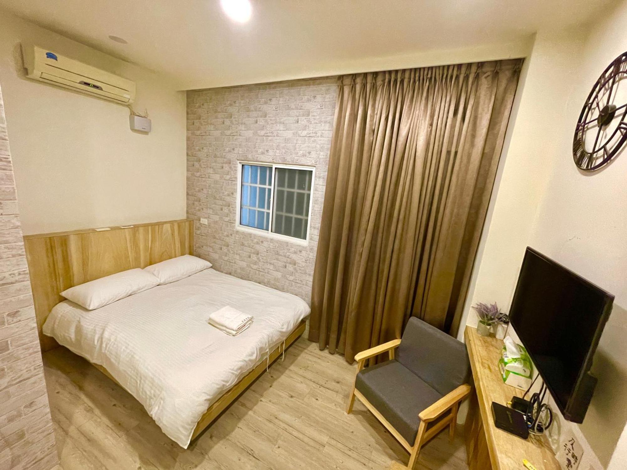 Fengchia Provence Jr Apartment ไถจง ภายนอก รูปภาพ